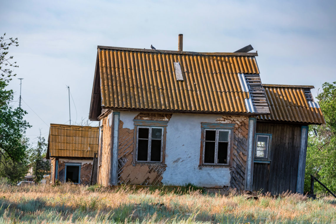 abandoned old house in russian countryside in summ 2021 08 30 05 56 35 utc scaled